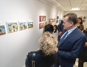 Mini Paint-4 Resim Sergisi, Yenişehir’de açıldı