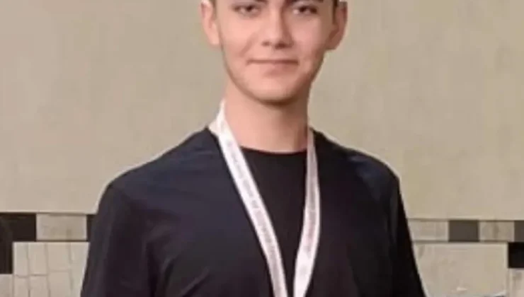 Motosikletlerin çarpıştığı kaza kamerada; 15 yaşındaki Tunahan öldü, 2 yaralı