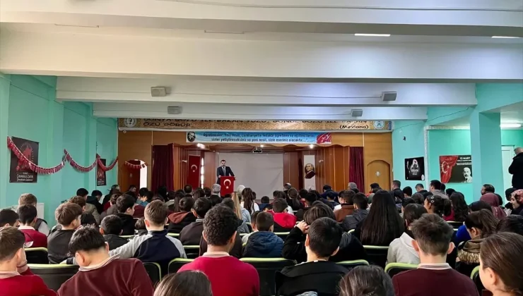 Niğde Adalet Komisyonu Başkanı Ünlü, öğrencilerle buluştu