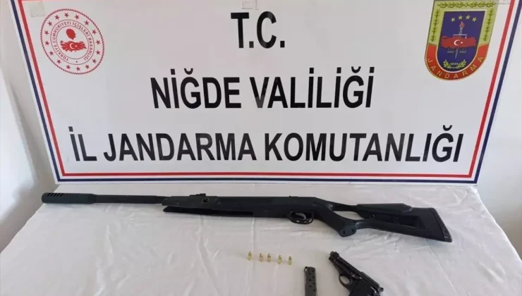 Niğde’de ruhsatsız silah operasyonunda 3 şüpheli yakalandı