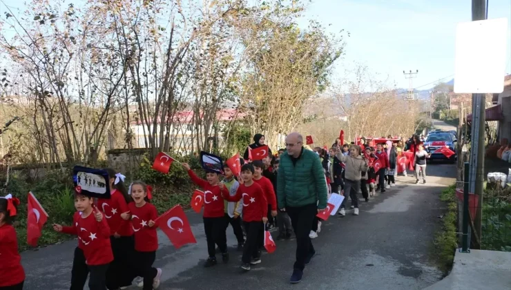 Of’ta, Sarıkamış şehitlerine saygı yürüyüşü yapıldı