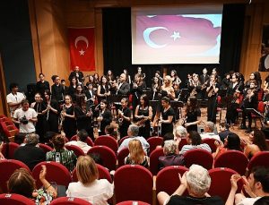 Onkoloji bölümündeki çocuklar için iyilik konseri