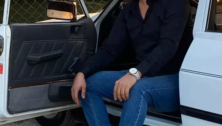 Otomobil park halindeki kamyonete çarptı: 1 ölü, 2 ağır yaralı