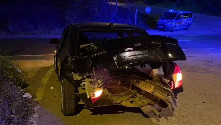 Samsun’da iki otomobilin çarpıştığı kazada 3 kişi yaralandı