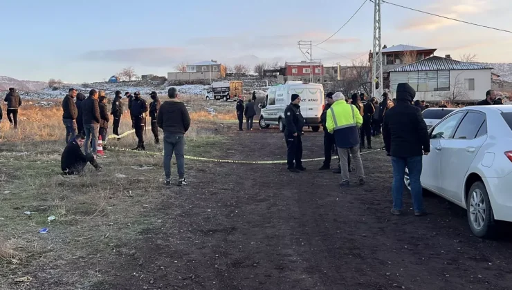 Silahlı kavgada baba öldü, oğlu ve yeğeni yaralandı