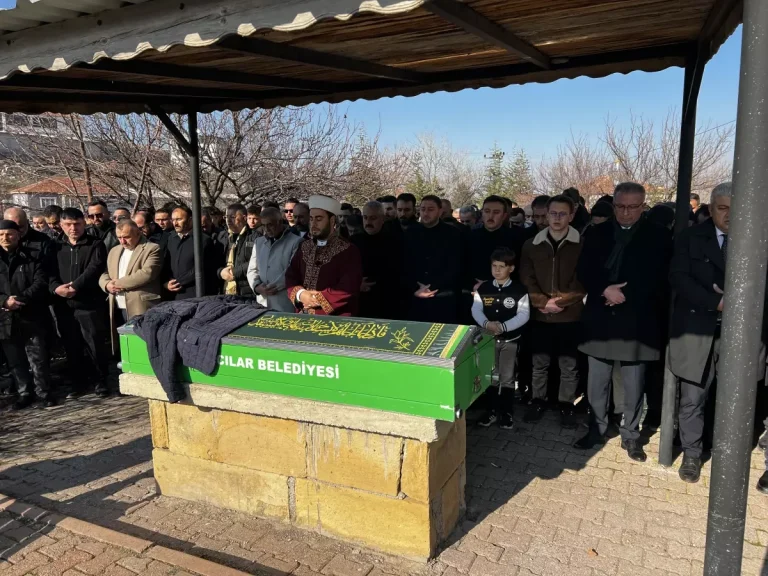 Silahlı kavgada öldürülmüştü; toprağa verildi