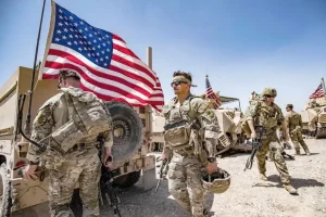 Suriye’de, Amerikan ve Suriye ordusunun ortak devriyesi sırasında askerlere ateş açıldı