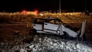 Takla atan otomobil tarlaya uçtu: 1 yaralı