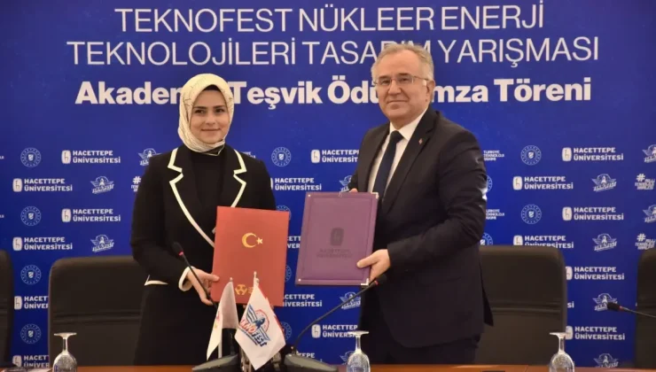 TEKNOFEST Nükleer Enerji Teknolojileri Tasarım Yarışması ödülü, Hacettepe Üniversitesi’ne takdim edildi