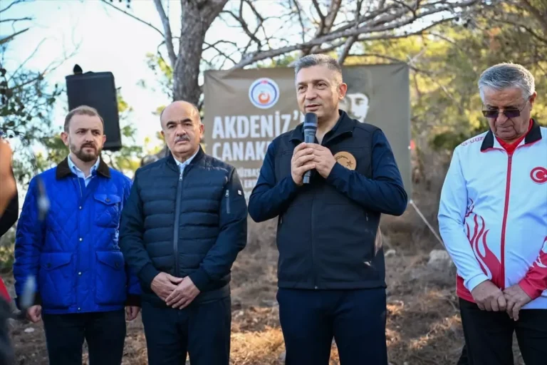Topçu Yüzbaşı Mustafa Ertuğrul Aker Kemer’de anıldı