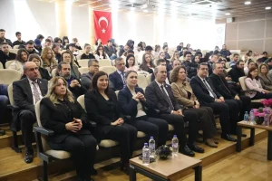Trakya Üniversitesinde düzenlenen panelde Bulgaristan’dan yaşanan göçlerin izleri değerlendirildi
