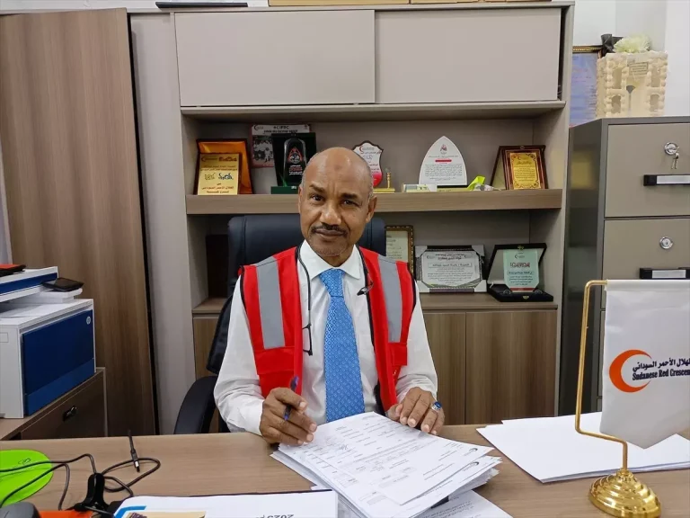 Türk Kızılay, Sudan’daki krizin hafifletilmesi için 100 ton insani yardımda bulunuyor