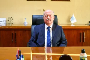 Uşak Üniversitesi Rektörü Demir göreve başladı