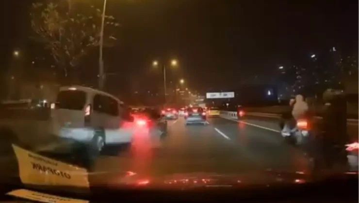 Üsküdar’da 7 aracın karıştığı zincirleme kaza kamerada