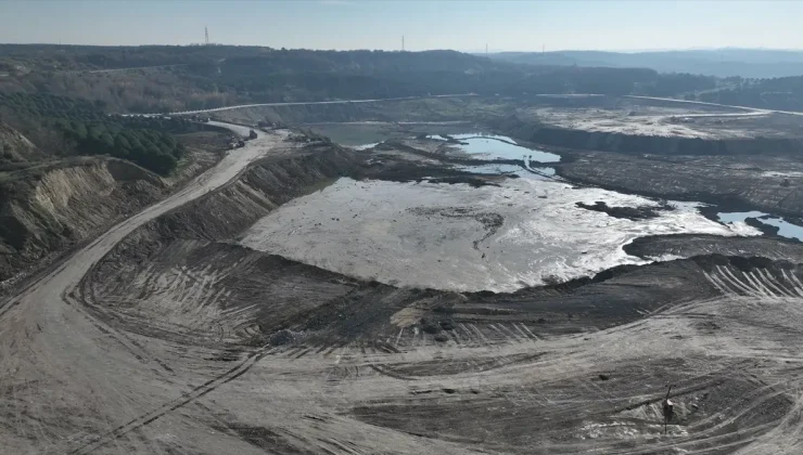 Uzmanlardan Arnavutköy’deki Mavi Göl için “korunabilirdi” eleştirisi