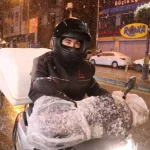 Van merkeze mevsimin ilk karı düştü