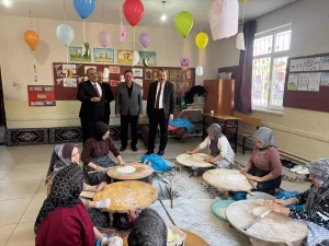 Vezirköprü Öğürlü İlkokulu’nda Yerli Malı Haftası etkinliği yapıldı