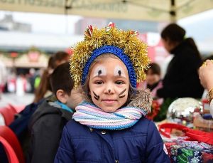 Yeni Yıl Festivali Osmangazi Meydanı’nda Yoğun İlgi Görüyor