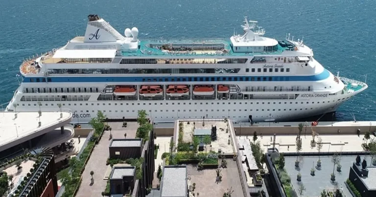 2.1 Milyon Yolcu ile Kruvaziyer Turizmi 2025’te Altın Yılını Yaşadı   