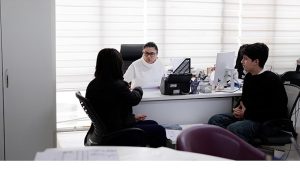 Balçova Belediyesi’nden Üniversiteye Hazırlanan Gençlere Ulaşım Desteği