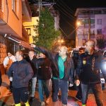Başkan Görkem Duman gece boyunca sahadaydı