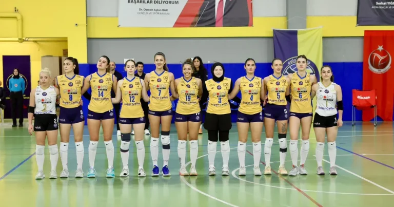 Didim Sahasında Voleybol Şöleni: 3–0