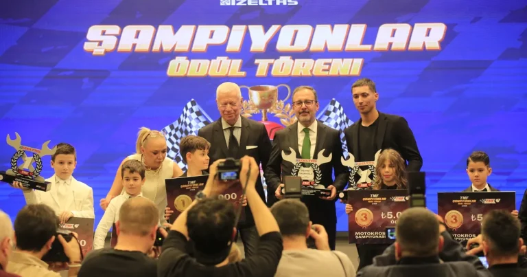 Dünya Şampiyonları İzmir’de Bir Araya Geldi