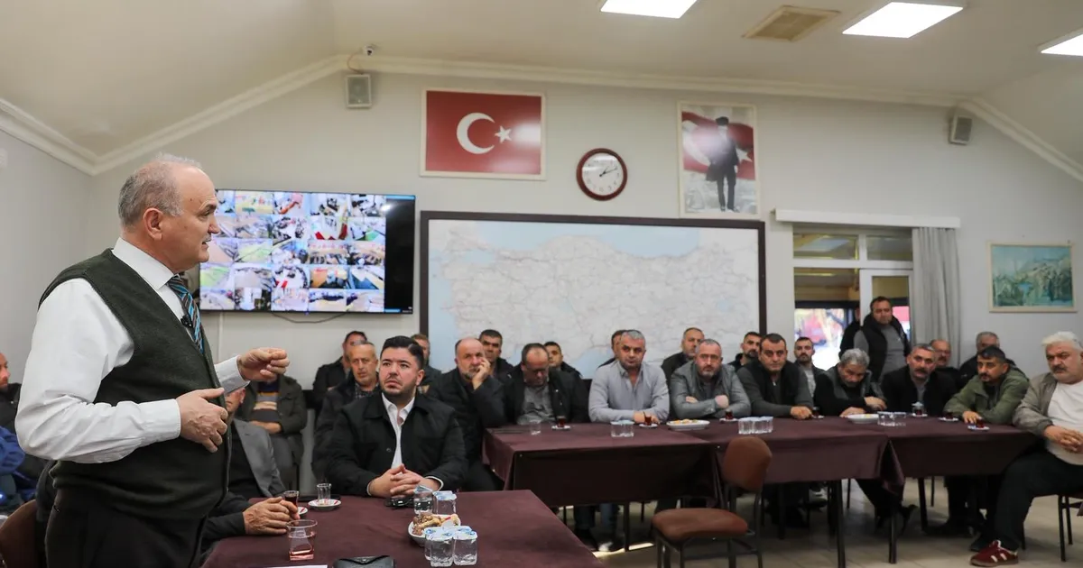 Düzce Lojistiğin Merkezi Oluyor! Başkan Özlü’den Yeni Tır Parkı ve Gümrük Müjdesi