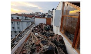 Fırtına mağduru şehit ailesine Büyükşehir’den destek