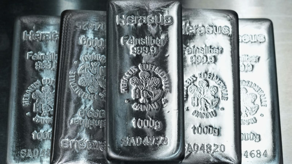 Gümüş 100 doları aşarak tarihi rekor kırdı