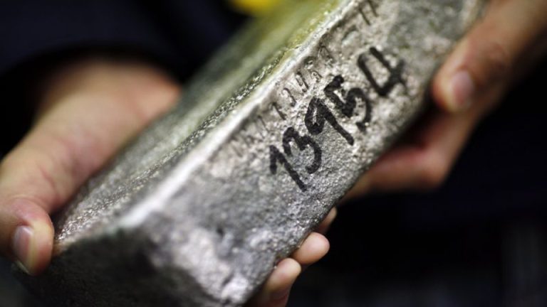 Gümüş rekora doymuyor