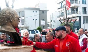 Güzelbahçeliler Mumcu’yu Unutmadı