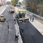 İzmir’de ulaşımı rahatlatan asfalt atağı