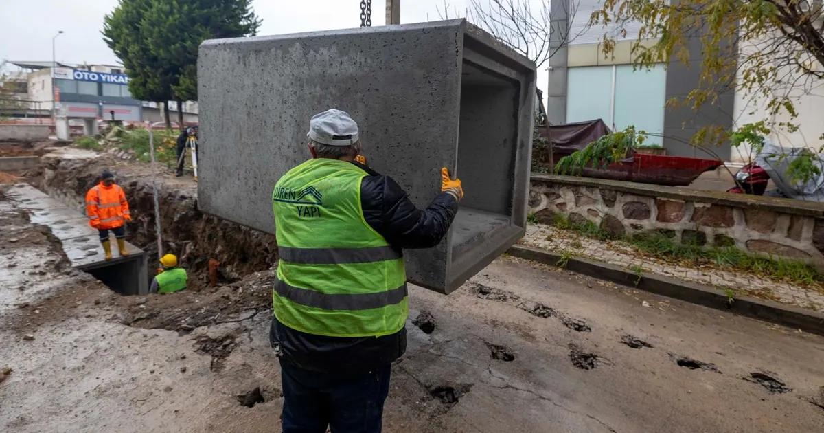 İzmir’de Karşıyaka ve Çiğli’de Taşkınlara Karşı Dev Yatırım
