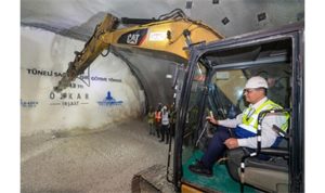 İzmir’in projeleri için 21 milyar liranın üzerinde yatırım yapıldı