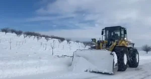 Malatya Büyükşehir Ekipleri 1527 Kilometre Yolu Ulaşıma Açtı