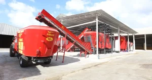 Türkiye’de Tarım Teknolojilerinde Yerli Atılım: Fimaks Yem Otomasyon Merkezi Verimliliği Yeni Bir Seviyeye Taşıyor