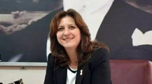 ÖZGÜR ÖZEL SAHADA, ÜMİT ÖZER VE KAYSERİ TEŞKİLATI KULİSTE!