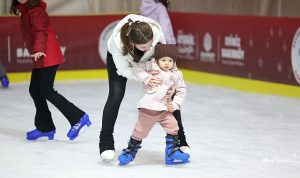 Yarıyıl Tatilinin Gözdesi: Bakırköy Belediyesi Buz Pisti