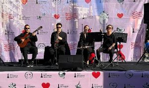 Aşkın melodileri Alsancak’ta yükseldi