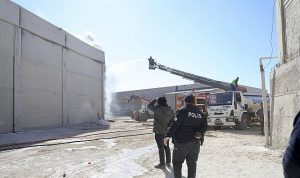 Başkan Hatice Gençay Yangın Sürecini Ekiplerle Birlikte Sahada Takip Etti