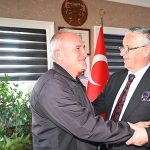 Emekli personelden Başkan Topaloğlu’na veda ziyareti