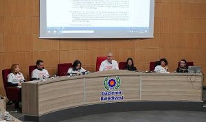 Gaziemir Belediye Meclisinden DMD Hastası Giray’a Yardım Çağrısı