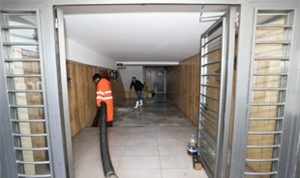 İzmir Büyükşehir Belediyesi sahada: 412 iş makinesi ve 1365 personel görevde