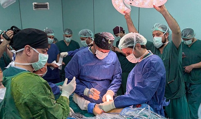 Menisküs Cerrahisinde Türkiye’de Bir İlk, DEÜ’de Gerçekleşti!