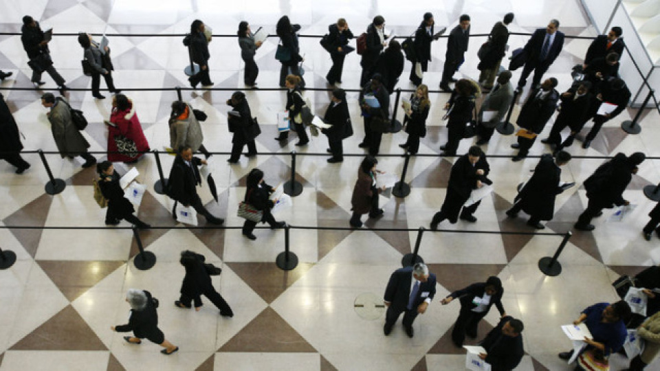 ABD’de açık iş sayısı azaldı, işe alımlar belirgin şekilde yavaşladı