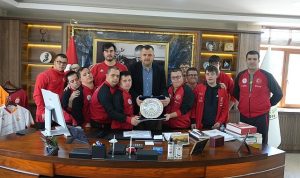 Başkan Taşyasan Down Sendromlular Basketbol Milli Takımı’nı ağırladı