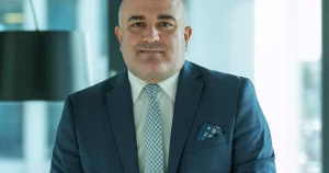 Finans sektöründeki CEO’lar, Zorluklara Rağmen Gelir, Kârlılık ve Verimlilik Artışı Konusunda İyimser