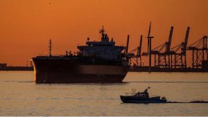 Hürmüz’de başlayan petrol şoku batıya ilerliyor