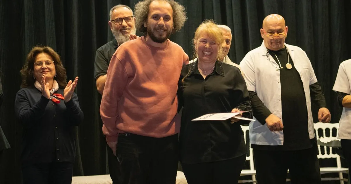 Kuşadası Tiyatro Günleri Başladı